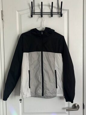 Garage women’s Two-Tone Hooded Windbreaker Jacket - Black & Light Gray